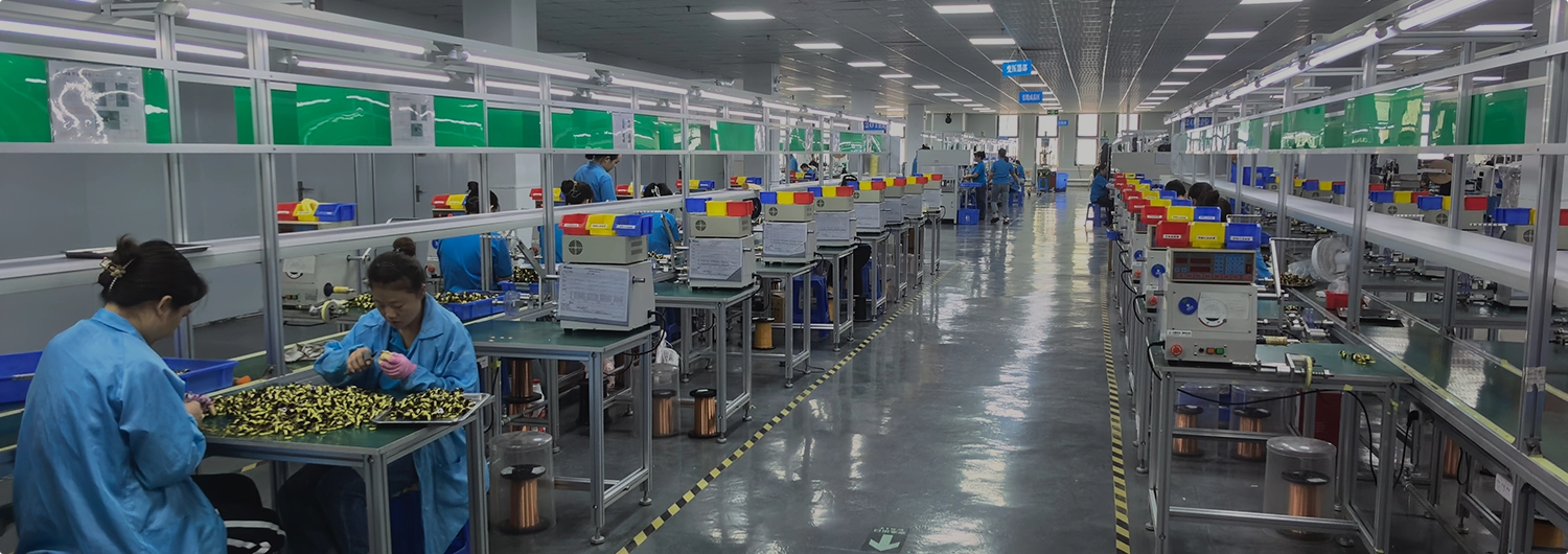 140W GaN Screen Display PD 3.1 USB Type C Fast Charger Factory