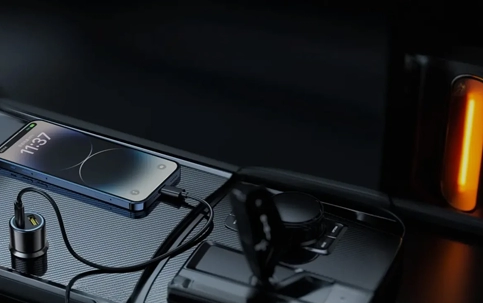  45W CB FCC CE Built-in Retractable USB-C Travel-Friendly GaN Charger