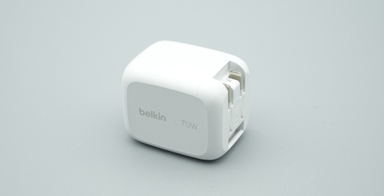 Belkin 70W GaN Desktop Charger: In-Depth Review of a Lightweight Fast Charging Choice