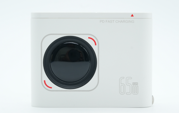 PISEN 65W GaN Camera-Style Charger with Retractable Cable, A Dual-Port Fast Charger Featuring Type C 30W Charger Compatibility