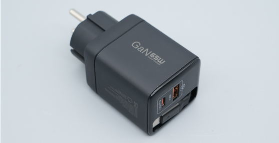 Qihang Chuangshi’s 65W Retractable GaN Charger: Compact Power with Premium Features—Inspired by 100W Charger Innovation