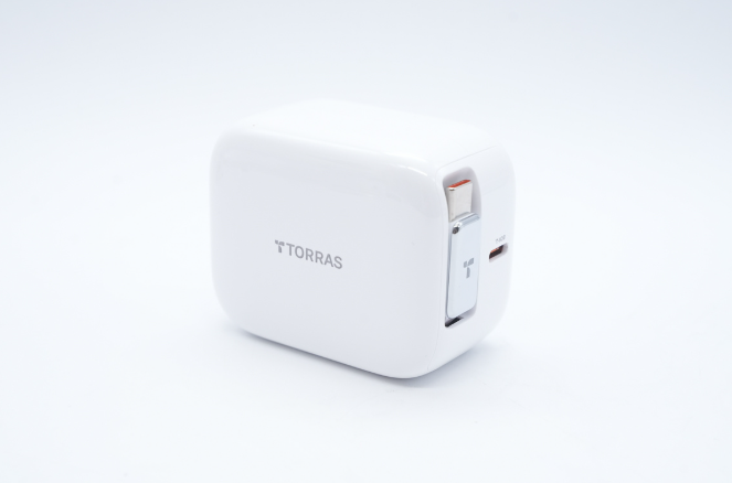 Detailed Analysis of TORRAS 45W Retractable GaN Multi USB Charger