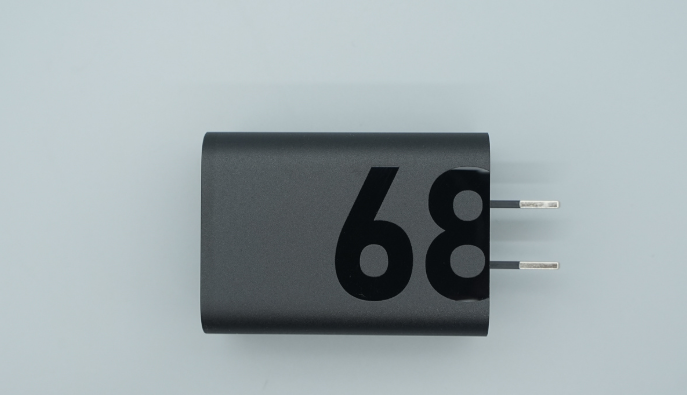 Lenovo 68W GaN Charger Teardown: Compact Design, GaN Technology and Full Component Analysis